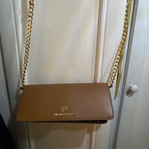 Michael Kors charm crossbody converts to just wallet